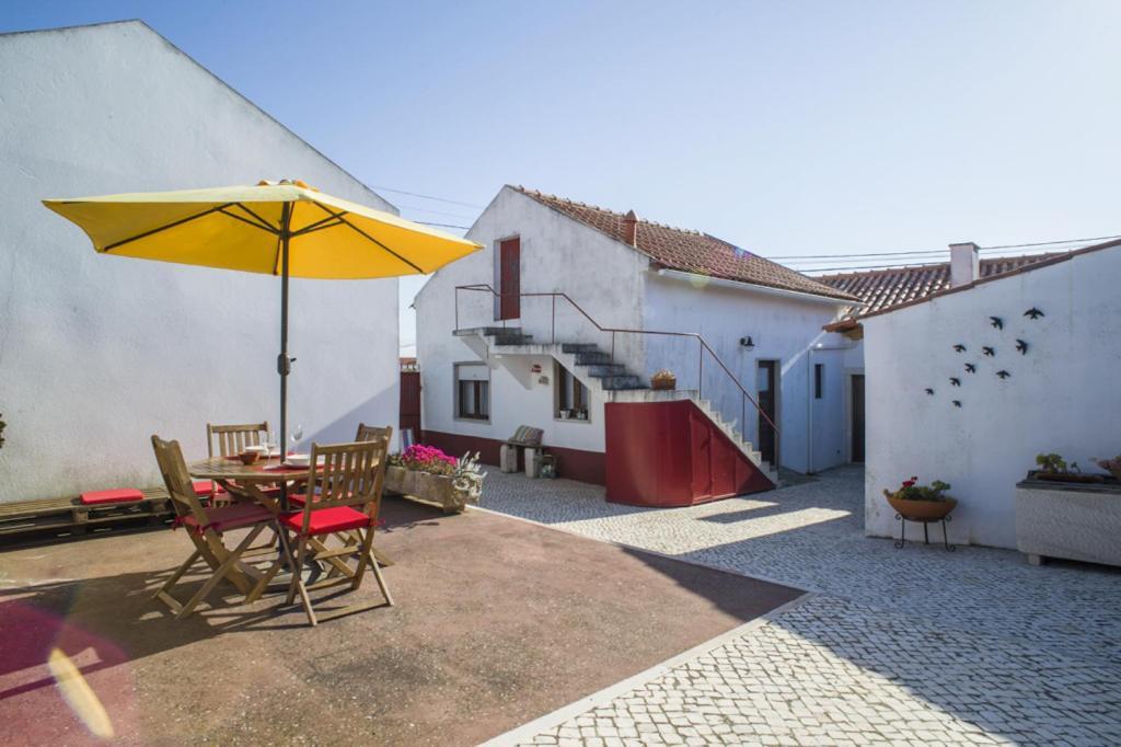 Casas Do Barrio Villa Alcobaca Luaran gambar